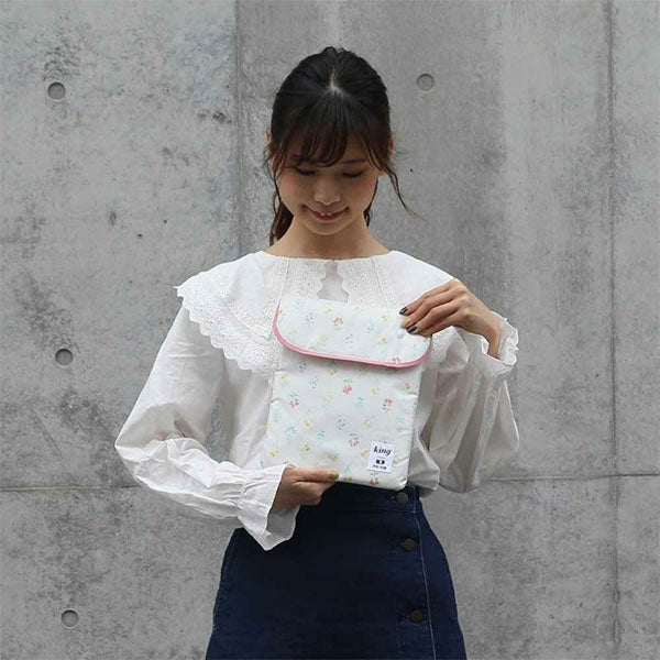 キング King×mi-na iPadケース 水彩フラワー