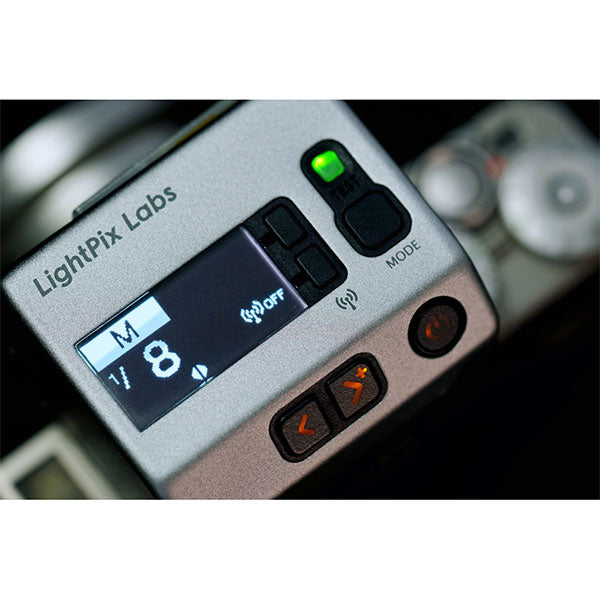 LightPix Labs フラッシュQ FM2 小型クリップオンフラッシュ GN20 シルバー