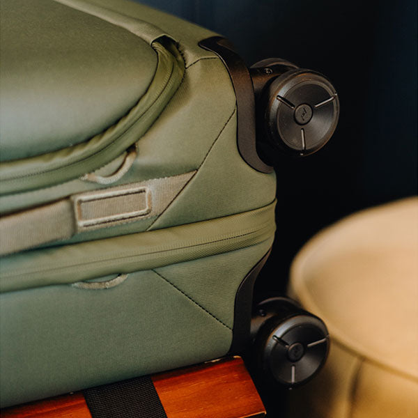 ピークデザイン W-RP-AA-SG-1 ローラープロ ローリングケース セージ