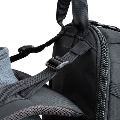 シンクタンクフォト バックライト ロングレンズ バックパック 32L ブラック 600mmF4・800mmF5.6超望遠レンズ対応 ※欠品：納期未定（6/19現在）
