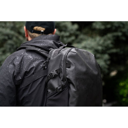 ワンダード NM18-BK-1 ニンバス 18L バックパック ブラック ※欠品：納期未定（6/17現在）