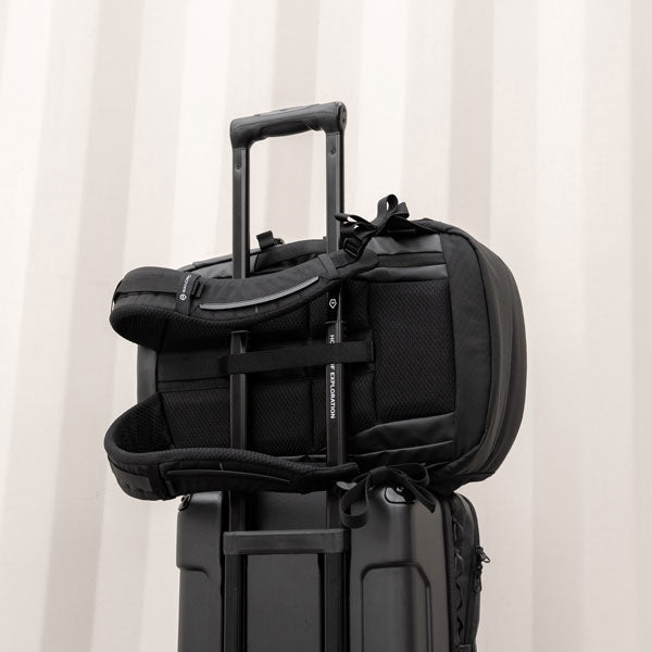ワンダード NM18-BK-1 ニンバス 18L バックパック ブラック ※欠品：納期未定（6/17現在）