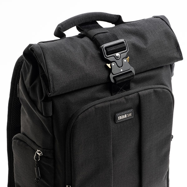 シンクタンクフォト フォーカスポイント バックパック 22L アスファルトブラック