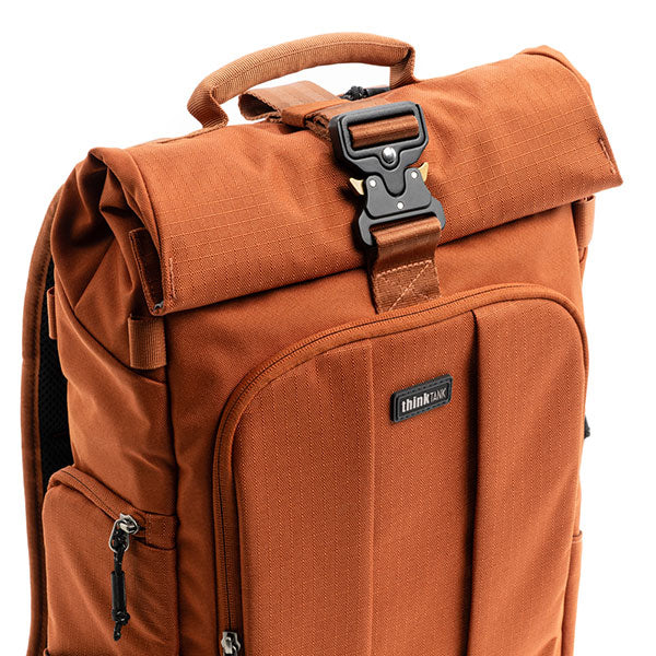シンクタンクフォト フォーカスポイント バックパック 22L アーバンラスト
