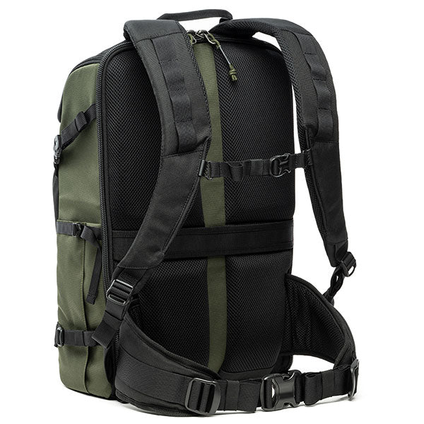 シンクタンクフォト ダークライト バックパック 25L モンテイングリーン