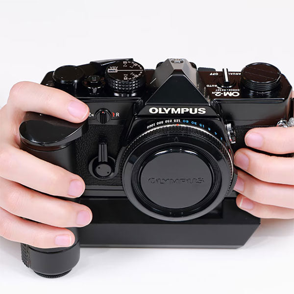 ジャパンホビーツール カメラ張り革 4008II ブラック 牛革製 両面テープ付革シート 350×265ミリ