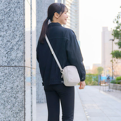 《2月27日発売予定》 ハクバ SP-STSPIV プラスシェル ストリーム ショルダーポーチ アイボリー 【予約】